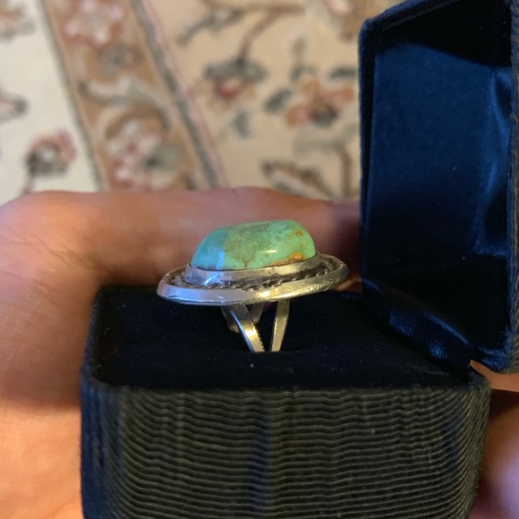 Sterling turquoise ring - Picture 2 of 4